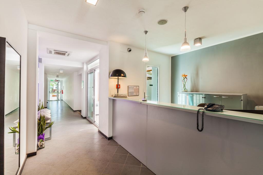 Hotel Residence Hibiscus ลากาเลตตา ภายนอก รูปภาพ