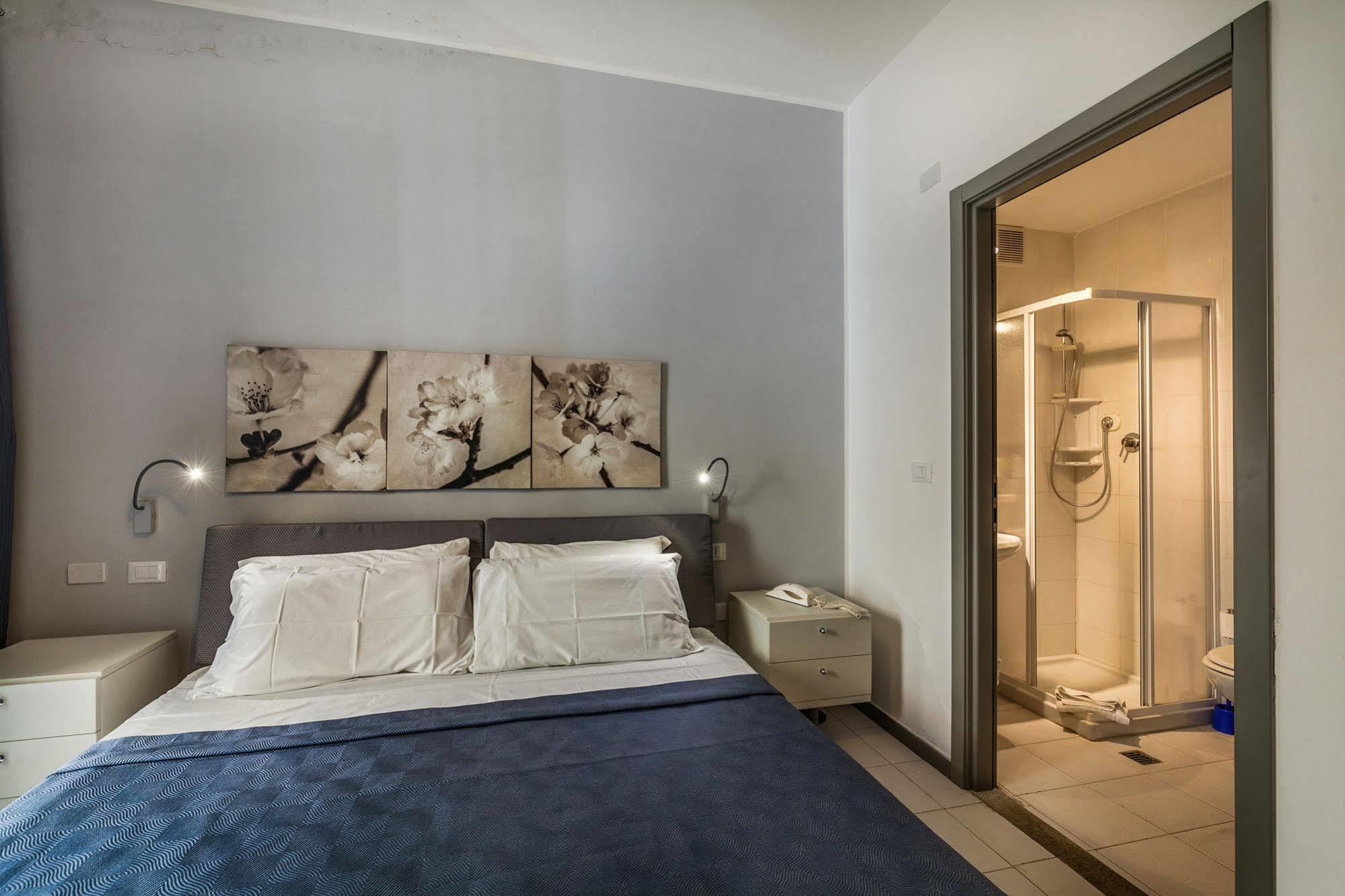Hotel Residence Hibiscus ลากาเลตตา ภายนอก รูปภาพ